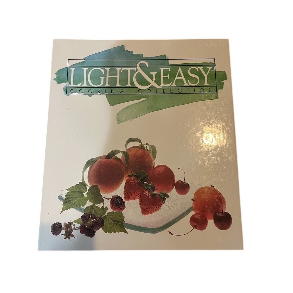 Oxmoor House Light & Easy‎ Cooking Collection 3-Ring Recipe Binder Tabs